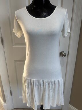 POL White Scoop-Neck Drop-Waist Tunic